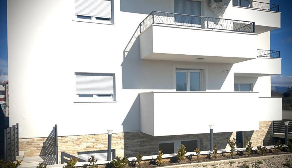 Apartment Bella Novalja Exterior photo